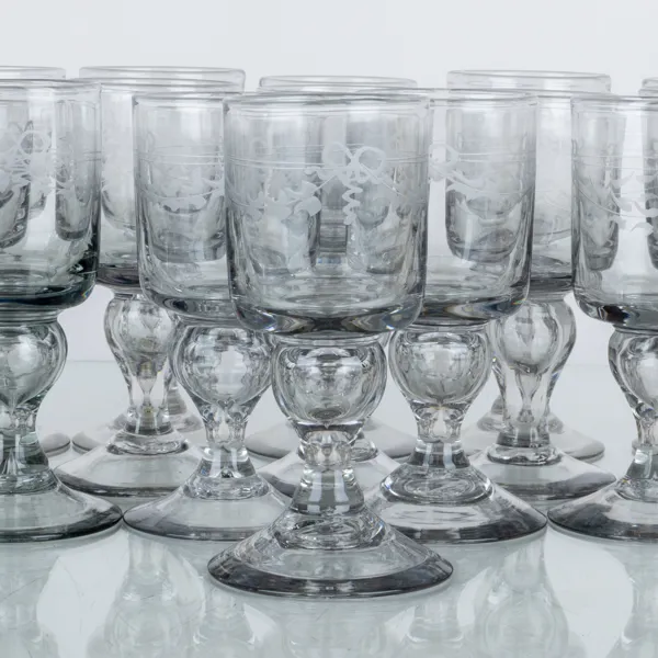 STARKVINSGLAS, 18 st, glas, "Antik", Reijmyre glasbruk, sannolikt 1900-talets andra hälft