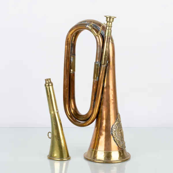JAKTHORN, 2 st, koppar och mässing, 1900-tal