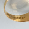 RING, 18k guld, med tre vita stenar