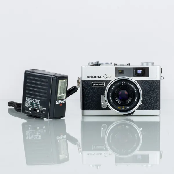 KAMERA, Konica C35 automatic, Japan