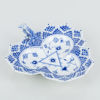 ROYAL COPENHAGEN, serveringsfat, porslin, "Musselmalet", nr 1077, Danmark