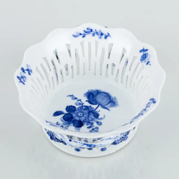 SKÅL, porslin, "Blå Blomst", Royal Copenhagen, nr 10/1574