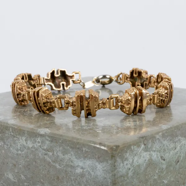 ARMBAND, gulmetall, Sara, Kalevala, Finland, 1960-/70-tal