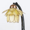 BORDSLAMPA, patinerad metall, kupa av snäckskal, 1900-talets första hälft