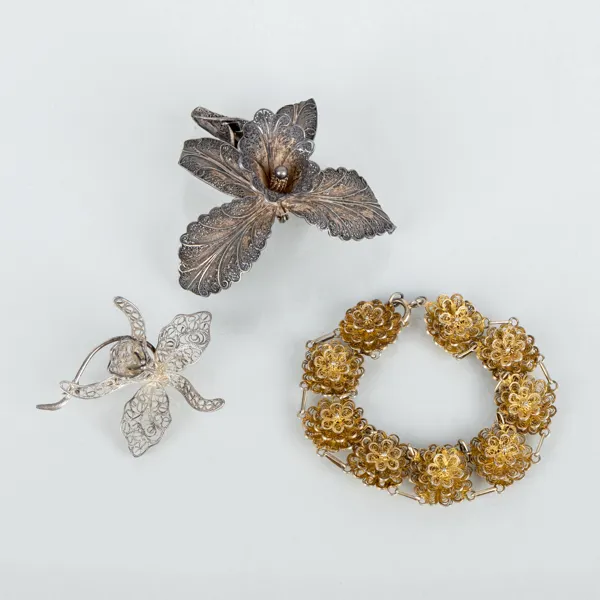 ARMBAND OCH BROSCHER, 3 del, silver, filigranarbete, sannolikt 1900-talets första hälft 