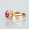 RING, 18k guld, med syntetiska stenar, sannolikt 1900-talets mitt