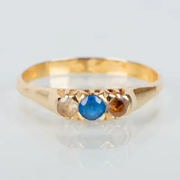 RING, 18k guld, med blå och vita stenar, 1900-talets mitt, svenska stämplar CFG