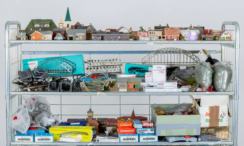 MÄRKLIN, större samling tågbanetillbehör