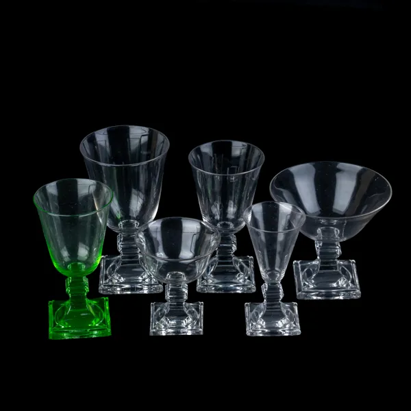 SERVISGLAS, 39 del, 1900-talets första hälft