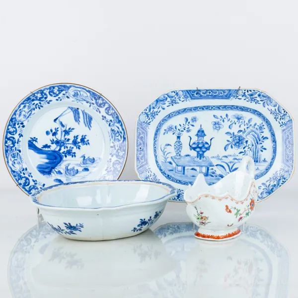 KINESISKT PORSLIN, 4 del, 1700-tal