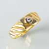 RING, 18k guld, med vit sten