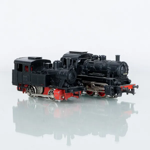 MÄRKLIN, 2 st lok, DB 89 006 samt 3029
