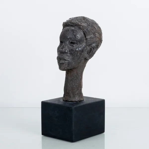 MAGNUS RINGBORG, skulptur, bemålad gips, monogramsignerad 