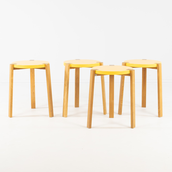 PALLAR, 4 st, "Happy/Stool", Sara Larsson för A2 Design Studio